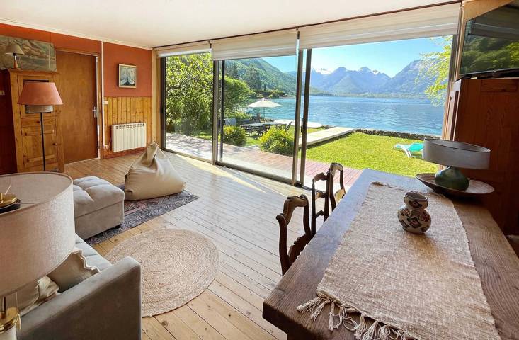 Gîte pour 8 personnes, avec vue sur le lac et terrasse à Talloires - 2