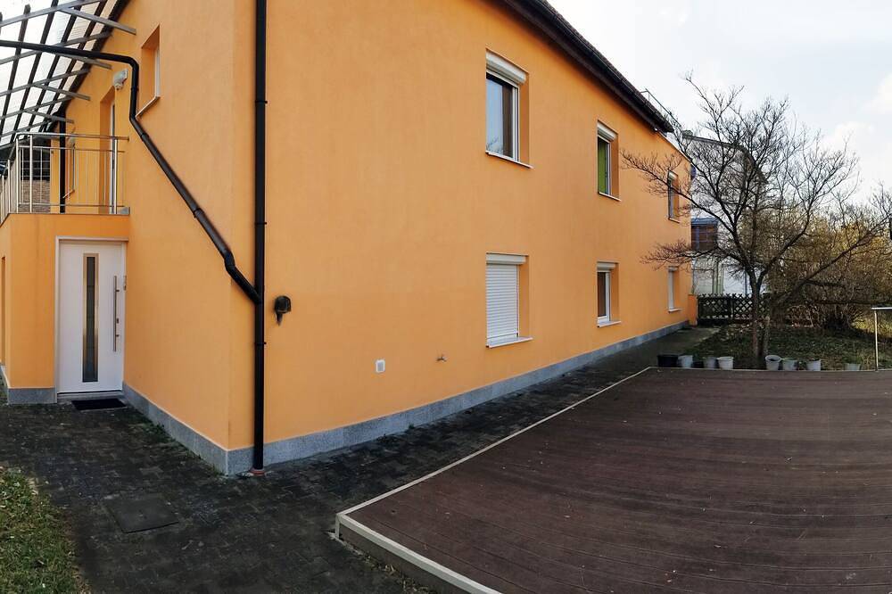 Ganze Wohnung, Eine geräumige 3 Zimmerwohnung in Bad Abbach in Bad Abbach, Ostbayern