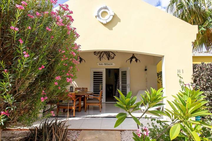Appartement de vacances pour 2 personnes, avec piscine et jardin - 1