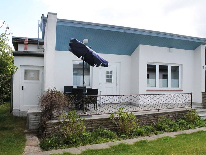 Bungalow für 4 Personen, mit Garten in Boltenhagen