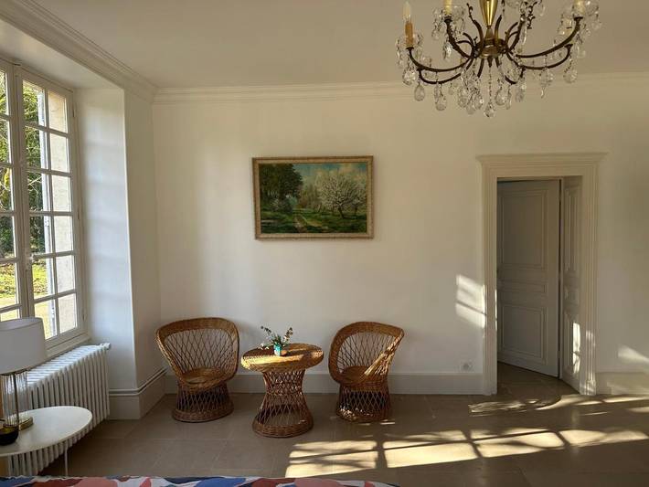 Chambre d’hôte pour 2 personnes, avec jardin ainsi que piscine et vue, animaux acceptés dans le Cher - 4