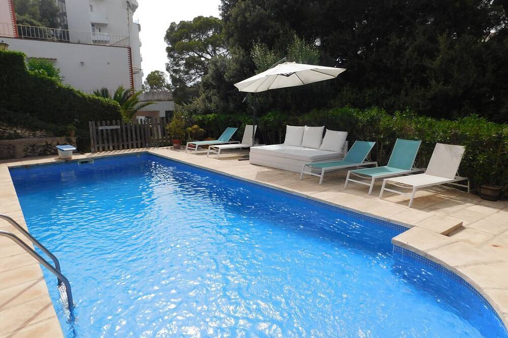Can Pons apartment, 50 meters from the beach in Cala Galdana, Ferreries