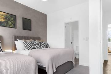 Apartment for 3 People in Balsall, Solihull, Photo 1