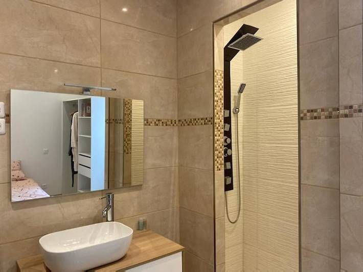 Gîte pour 4 personnes, avec balcon à Boujan-sur-Libron - 4