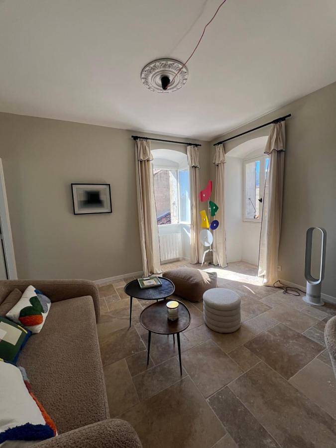 Appartement entier, Two-Bedroom Apartment in Eccica-Suarella, Région d'Ajaccio