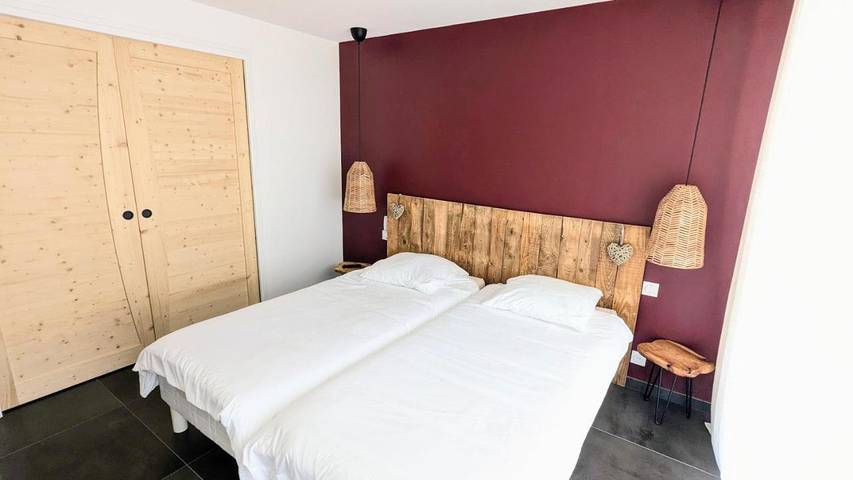 Gîte pour 4 personnes, avec jardin à Craponne - 3