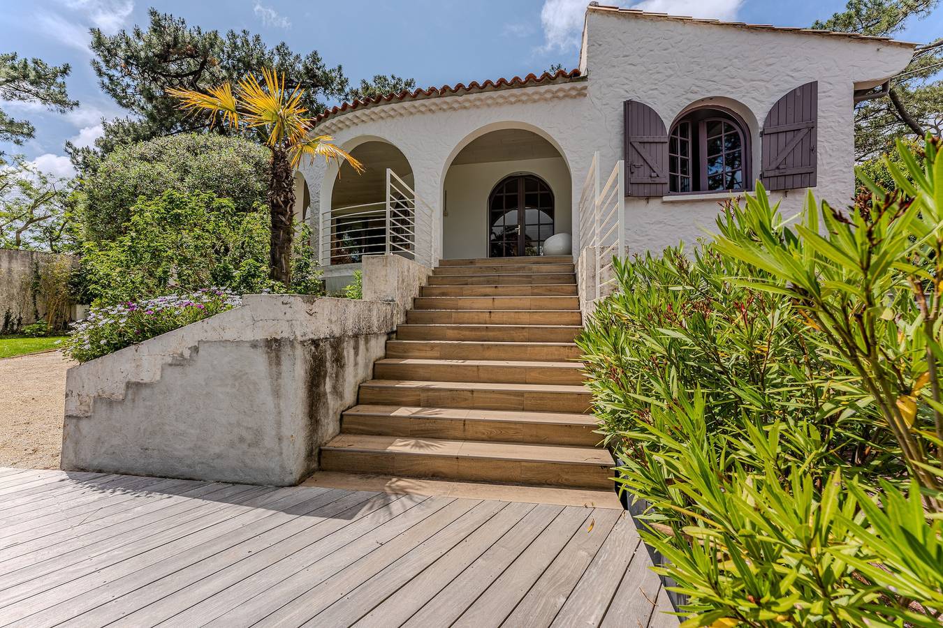 Villa 'Cap Ferret Piscine Ref 303' con piscina privada, terraza privada y Wi-Fi in Lège-Cap-Ferret, Region de Arcachon