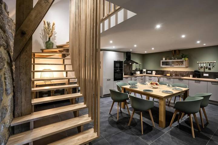 Gîte pour 8 personnes, avec jardin et piscine dans Prinsuéjols - 2