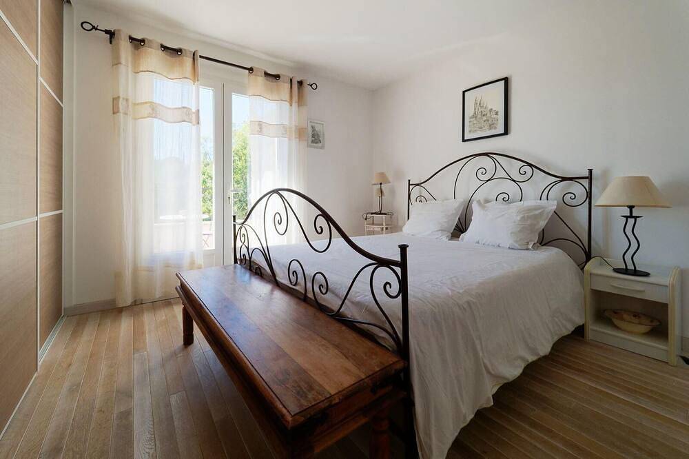 Ferienhaus mit eigenem Pool in Taradeau, Draguignan Region