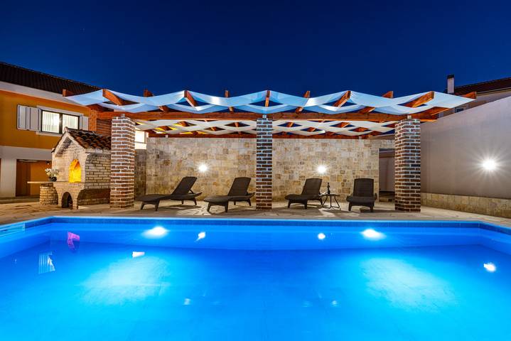 Villa Mendula Zadar Villas in Pridraga, Zadar