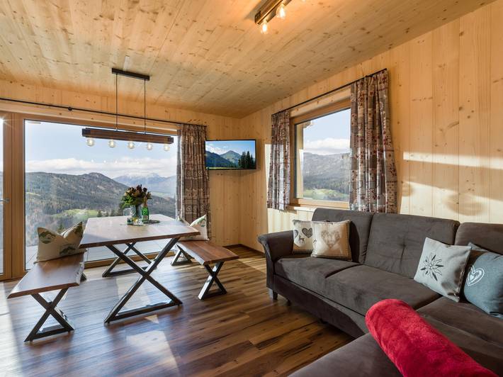 33, Schafsiedl mit Balkon in Itter, Kaisergebirge