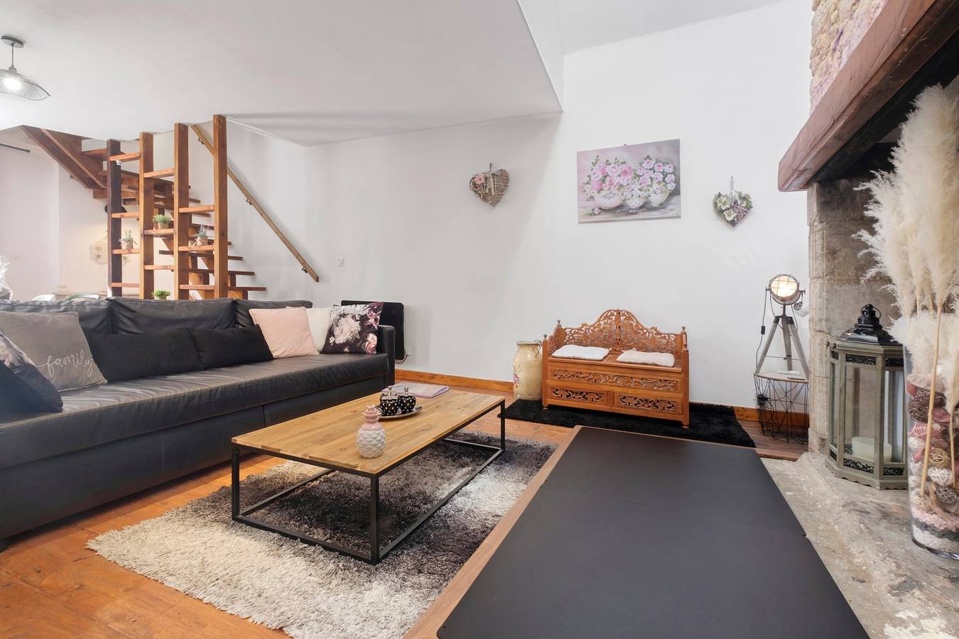 Maison de vacances « La Perle Rosée » avec terrasse privée, Wi-Fi et climatisation in Azerat, Périgord Noir