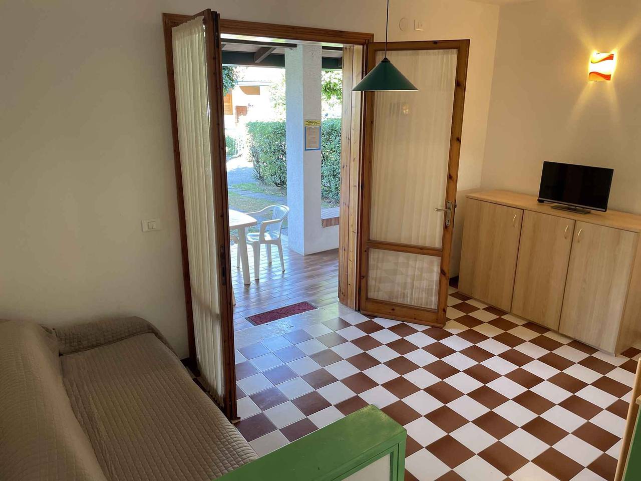 Apartamento vacacional entero, Apartamento vacacional con jardín y piscina  in Bibione, Provincia de Venezia