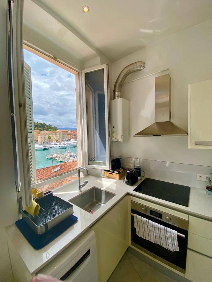 Gîte pour 2 personnes, avec vue dans Port de Nice - 2