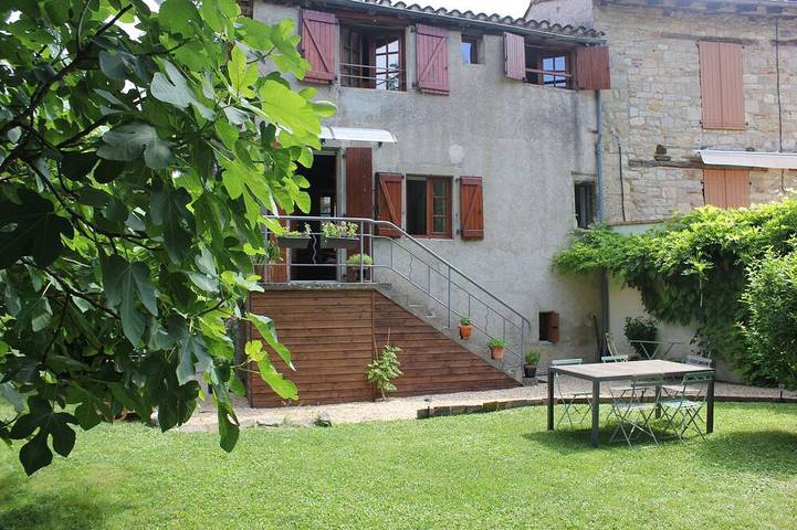Maison de vacances pour 5 personnes, avec piscine et jardin à Saint-Antonin-Noble-Val