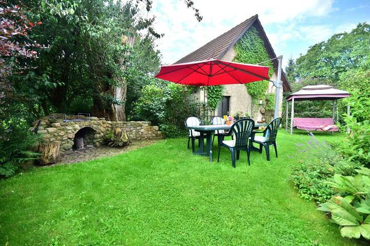 Ferienwohnung für 2 Personen, mit Terrasse und Garten in Bad Kleinen