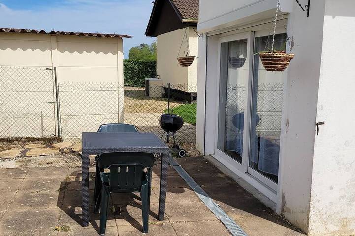 Gîte pour 2 personnes, avec terrasse et jardin dans Pagny-la-Ville - 4
