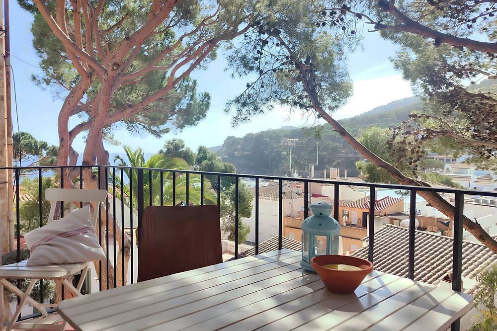 Entire apartment, Rr1. Terrace and balcony with spectacular views in Aigua Xelida, Tamariu