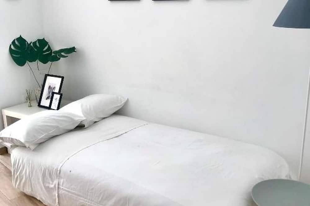Entire apartment, Frida - Alto with Terrace in Mérida, Badajoz Province
