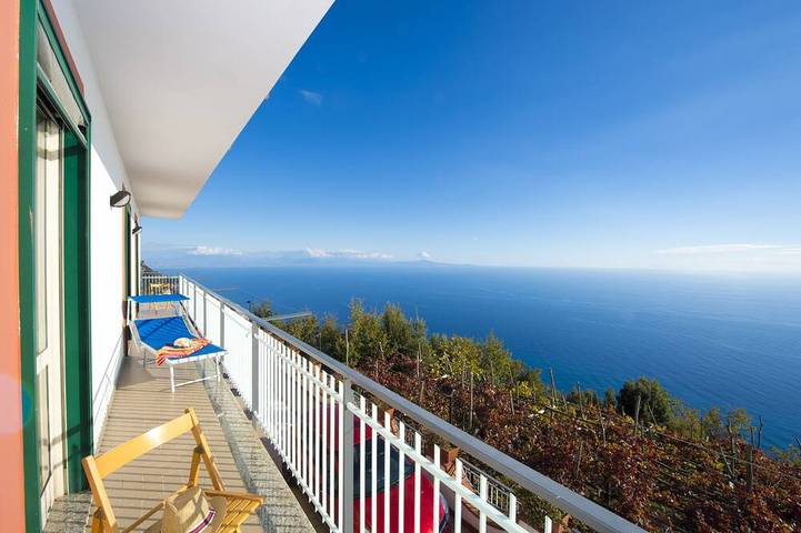 Appartamento vacanze per 4 persone, con giardino e balcone - 1