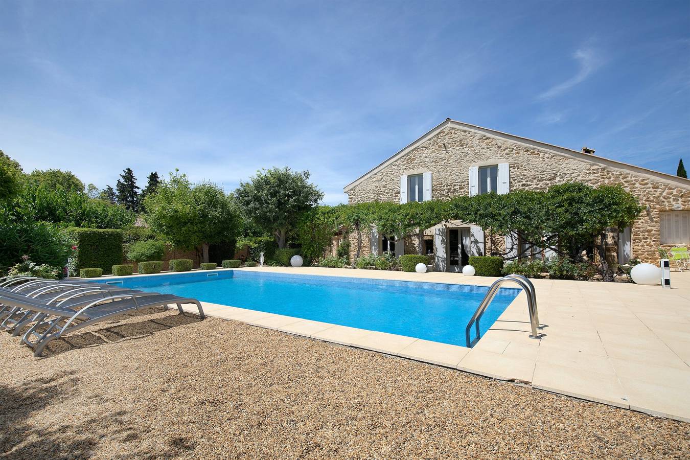 Komfortable Villa mit privatem Pool in Uchaux in Uchaux, Vaucluse