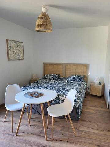 Gîte pour 2 personnes, avec jardin et terrasse dans Port Briac
