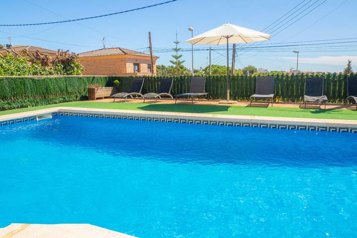 Ferienhaus für 8 Personen, mit Balkon in Tarragona Provinz - 2