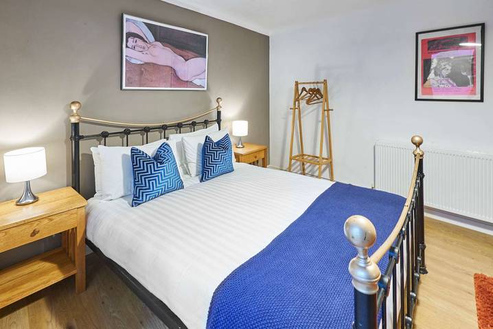 Ferieleilighet for 4 personer, med Hage i Hove