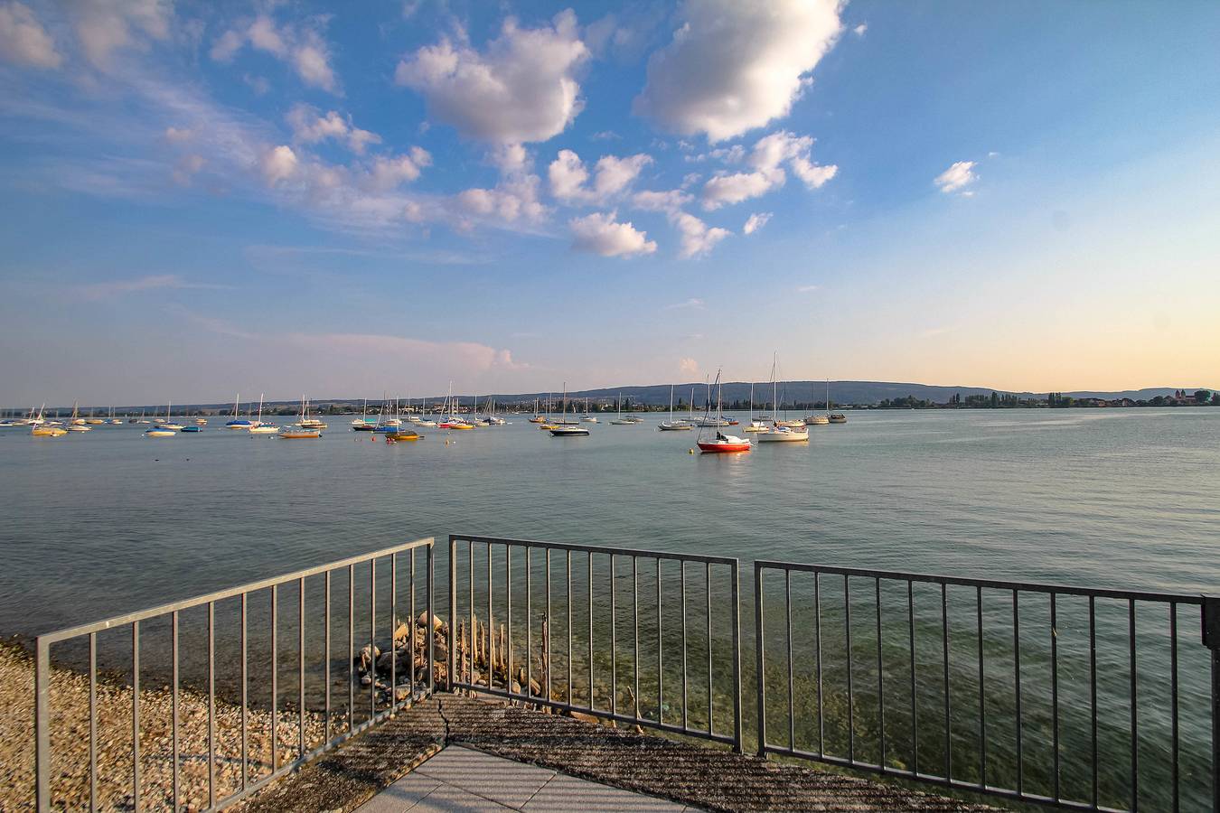 Ganze Ferienwohnung, Fewo Willam in Allensbach, Untersee