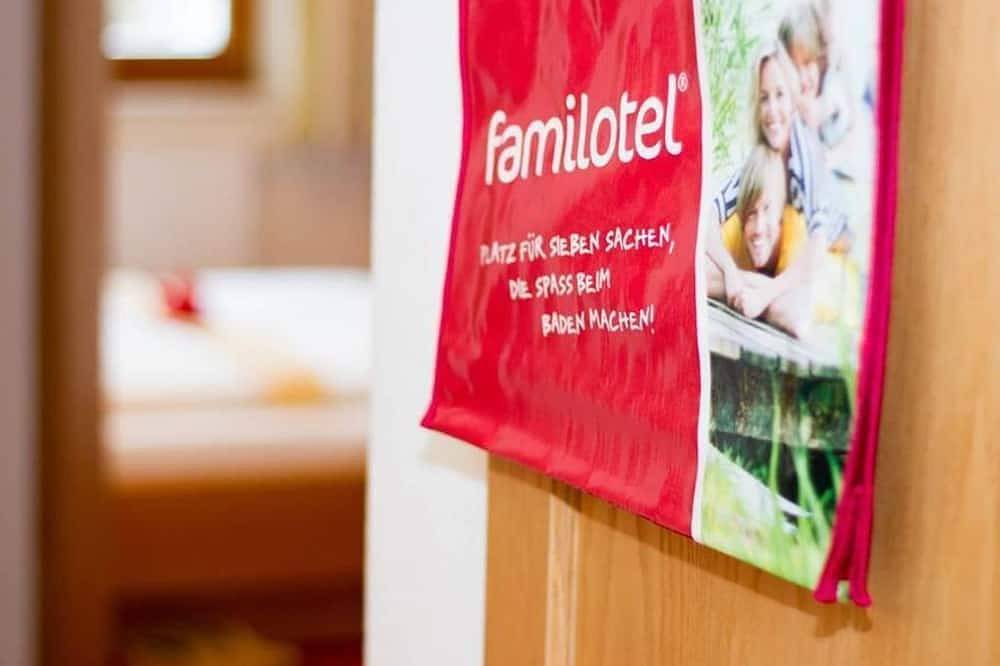 Family Hotel Oberkarteis - Habitación familiar de 33 m² in Hüttschlag, Ski Amadé
