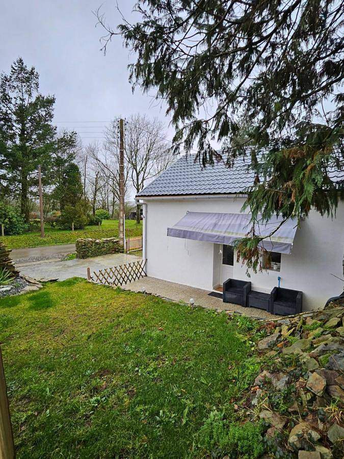 Location de vacances pour 4 personnes, avec vue et jardin, animaux acceptés à Plonévez-du-Faou - 3