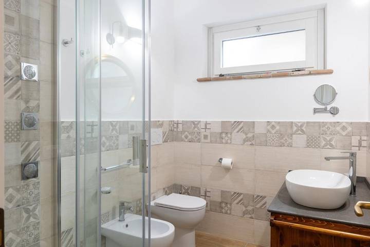 Agriturismo per 2 persone, con piscina e giardino, con animali domestici in Lago di Bolsena