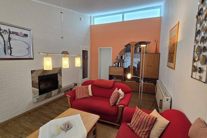 Ferienhaus für 4 Personen, mit Terrasse und Garten