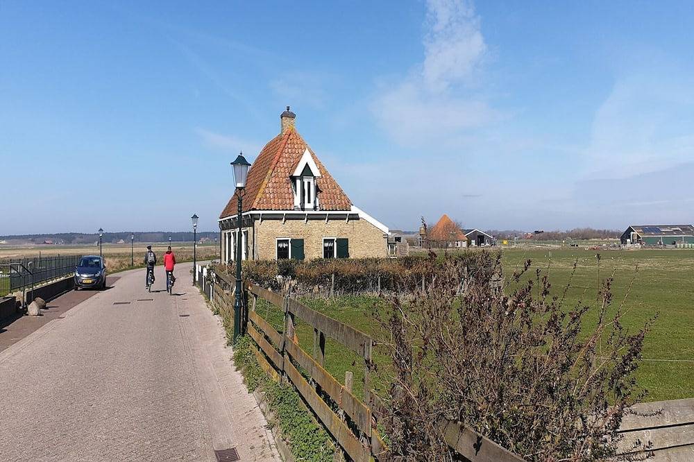 Auf Texel ist es möglich, in einem Nationaldenkmal zu übernachten. in Den Hoorn, Westfriesische Inseln