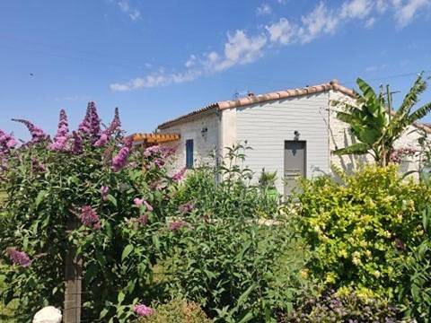 Location de vacances pour 2 personnes, avec jardin et vue à Sainte-Gemme - 4