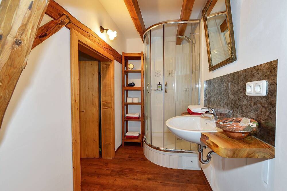 Apartamento inteiro, Sala senhorial Hofatelier Menacher - 85m² com lareira e terraço in Altreichenau, Neureichenau