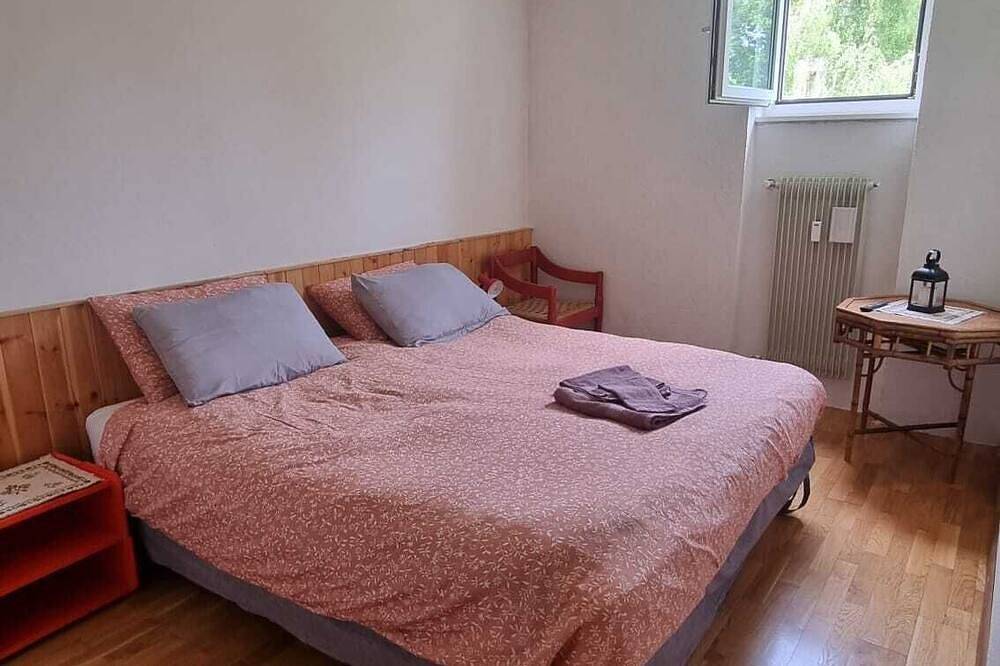 Apartamento entero, Charming 2-bedroom apartment in Norge with Wifi access in Trento, Montañas Garda