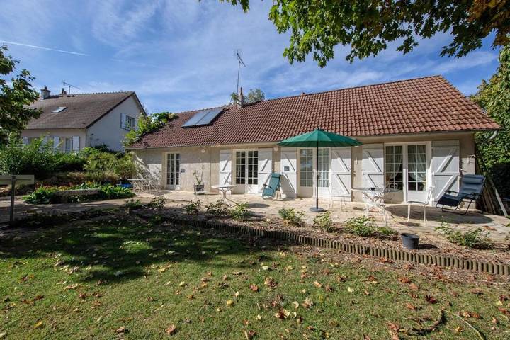 Chambre d’hôte pour 4 personnes, avec Terrasse et Jardin