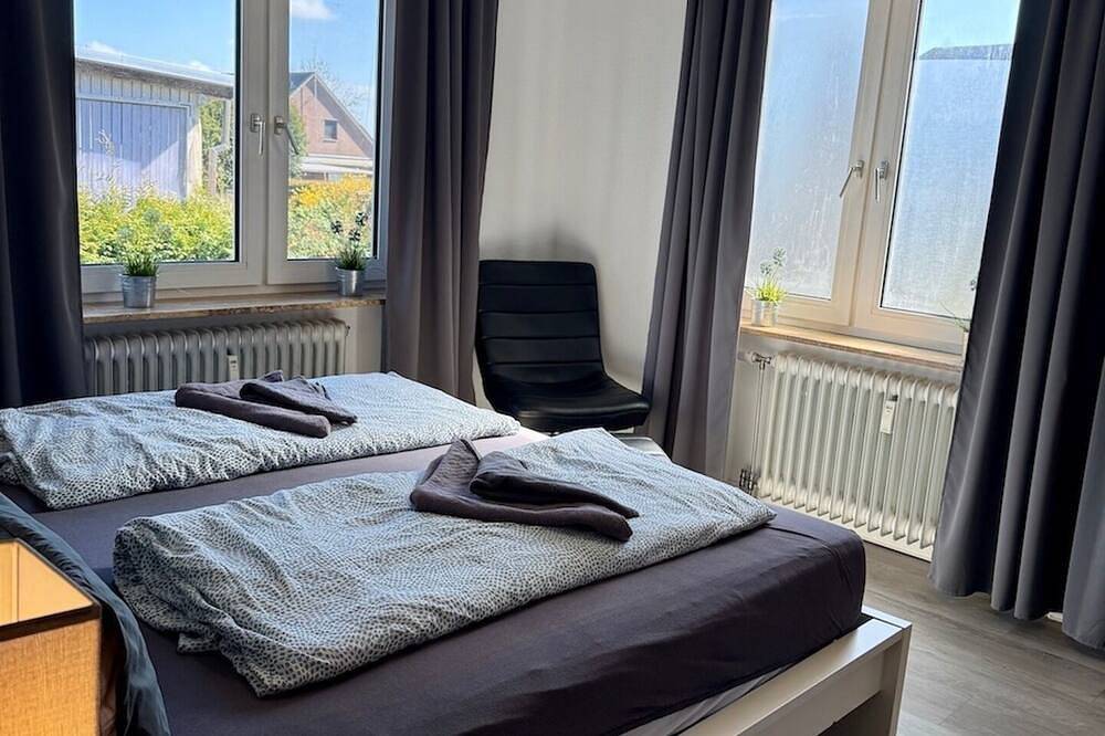 Ganze Wohnung, Ferienwohnung/App. für 7 Gäste mit 100m² in Neuharlingersiel in Groß Holum, Neuharlingersiel
