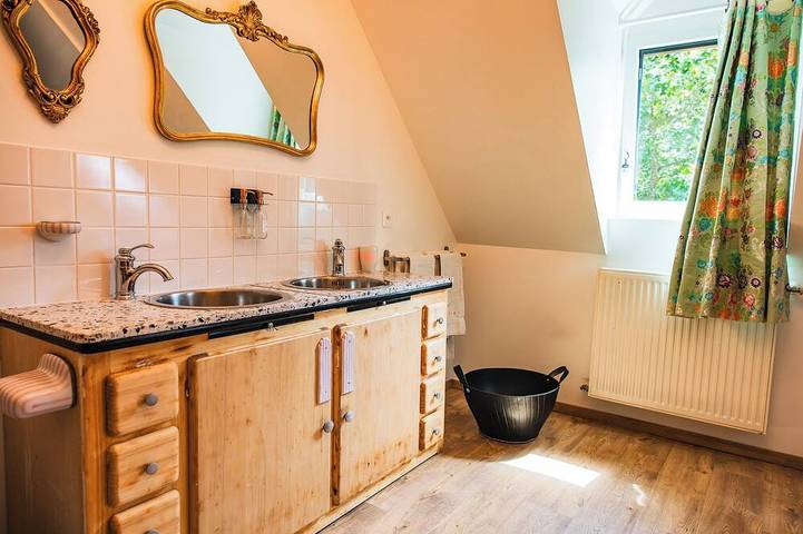 Chambre d’hôte pour 2 personnes, avec piscine ainsi que jacuzzi et jardin à Octeville-sur-Mer - 3