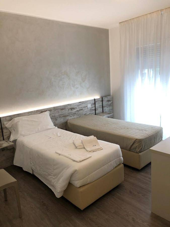 Double Room with Private Bathroom in Marcon, Province de Venise
