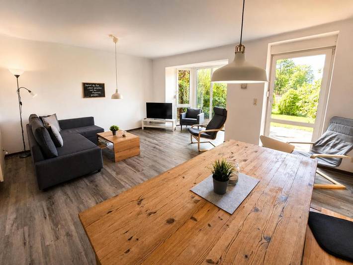 Ferienwohnung für 5 Personen, mit Terrasse und Garten in Balje