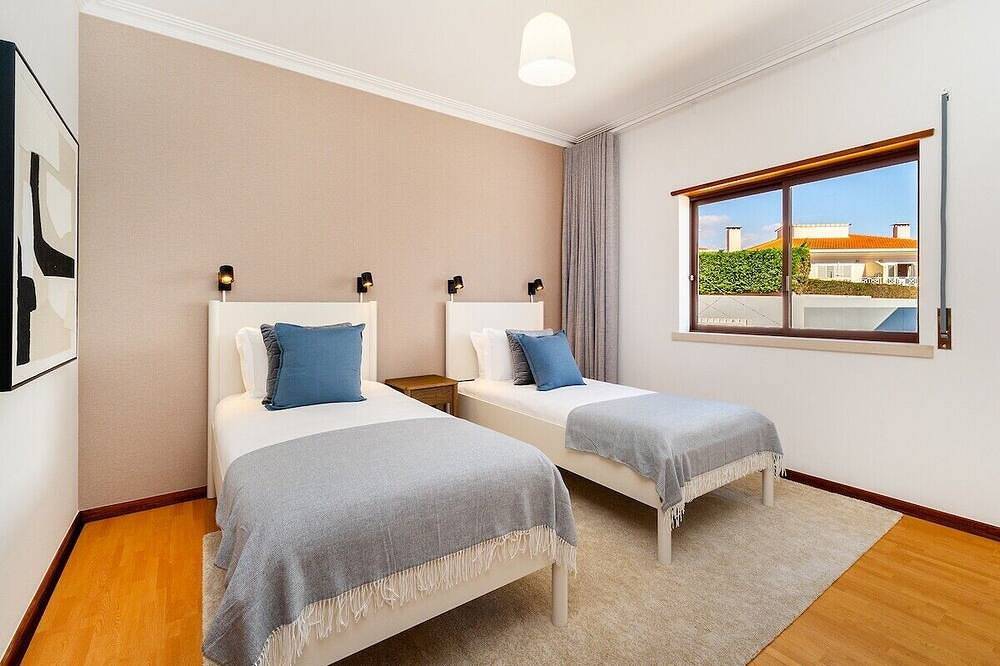 Tranquil Getaway in the Hills of Cascais in Aldeia de Juzo, Cascais e Estoril