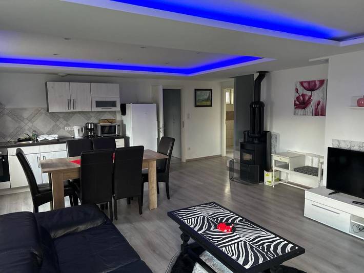 Location de vacances pour 8 personnes, avec Terrasse et Jardin à Niederschaeffolsheim