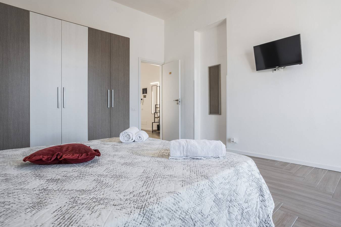 Apartamento entero, Apartamento 'L' Incanto - Estación Central' con Wi-Fi y aire acondicionado in Palermo, Provincia De Palermo