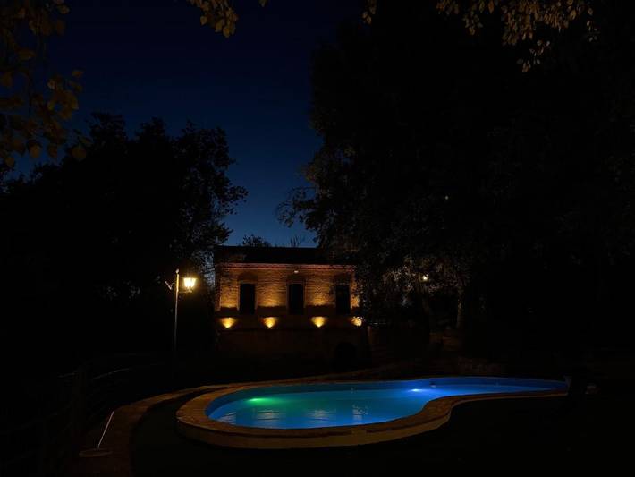 Casa rural para 11 personas, con piscina y jardín, Se admiten mascotas en Las Villas - 2