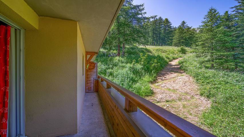 Gîte pour 6 personnes, avec balcon à Allos - 2