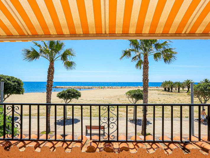 Ferienhaus für 8 Personen, mit Terrasse und Garten an der Costa Dorada - 2