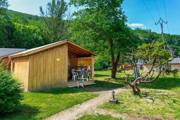 Gîte pour 4 personnes, avec terrasse dans l' Aveyron