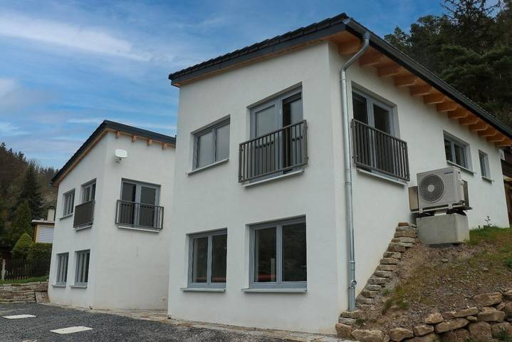 Ferienhaus für 4 Personen, mit Terrasse und Ausblick sowie Seeblick in Unterwellenborn